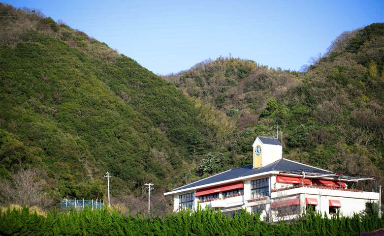 のじまスコーラ外観